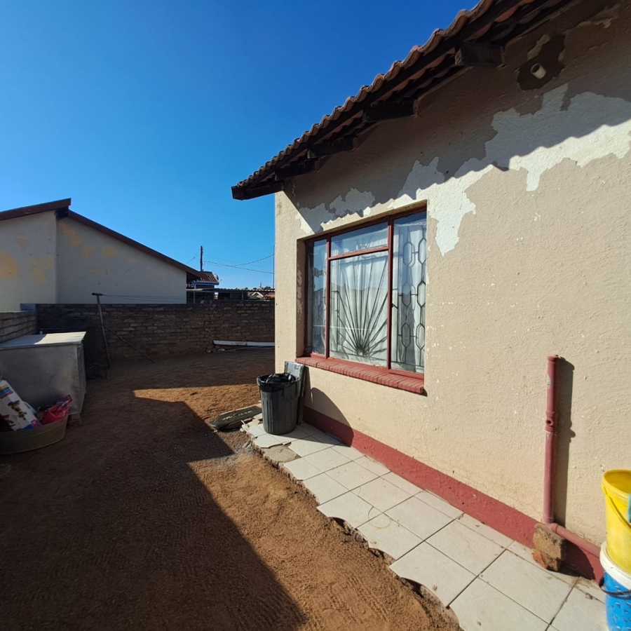 2 Bedroom Property for Sale in Lebanon North West